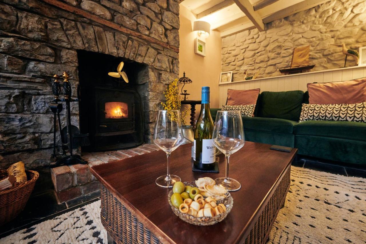 Goilan Goch Villa Ландейло Екстериор снимка
